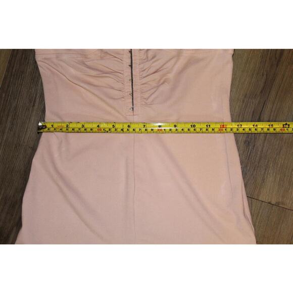 Urban Outfitters Blush Pink Catsuit Romper w/ Hook & Eye Front – Women’s M - Picture 6 of 8